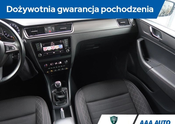 Skoda RAPID cena 36000 przebieg: 133001, rok produkcji 2016 z Ińsko małe 326